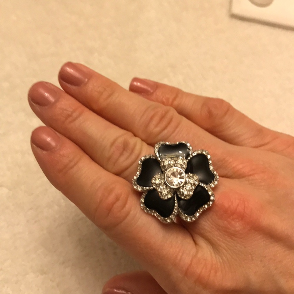 Lia Sophia Dahlia Ring Flower with Rhinestones - Picture 2 of 5
